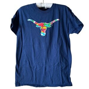 UT Longhorn International Flags Blue Tshirt - University of Texas - Medium Hanes